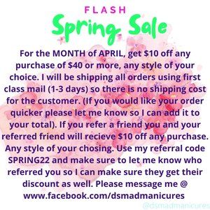 Press on/Glue on nails